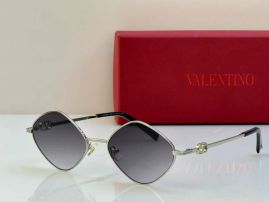Picture of Valentino Sunglasses _SKUfw55480496fw